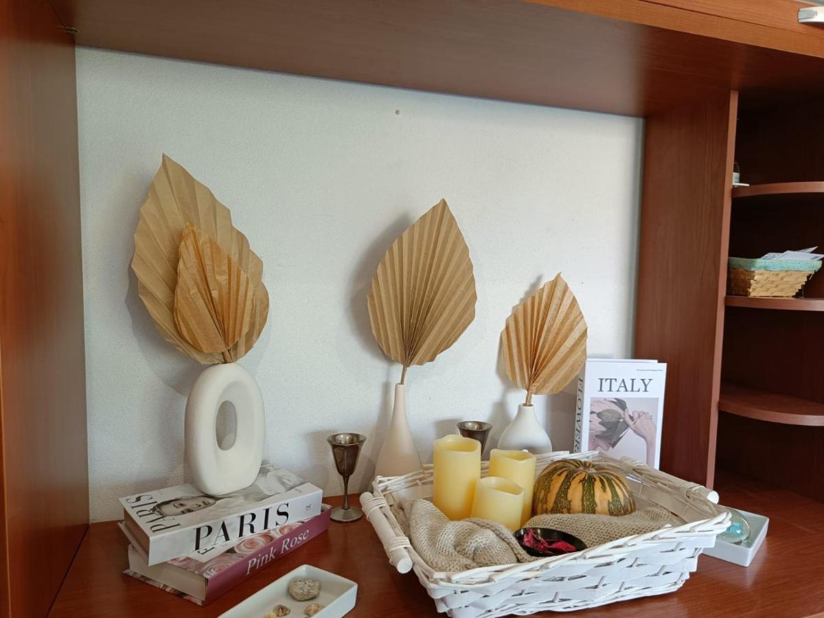 Domus De Mare Apartment Cala Gonone Bagian luar foto