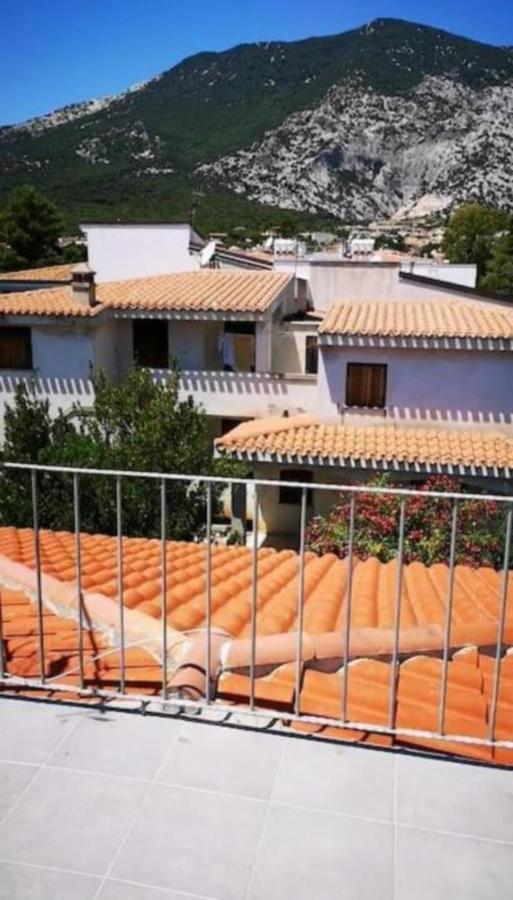 Domus De Mare Apartment Cala Gonone Bagian luar foto