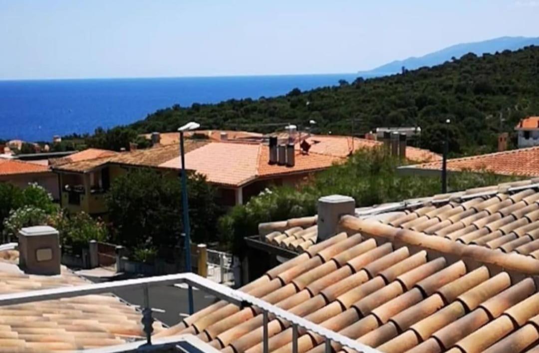Domus De Mare Apartment Cala Gonone Bagian luar foto