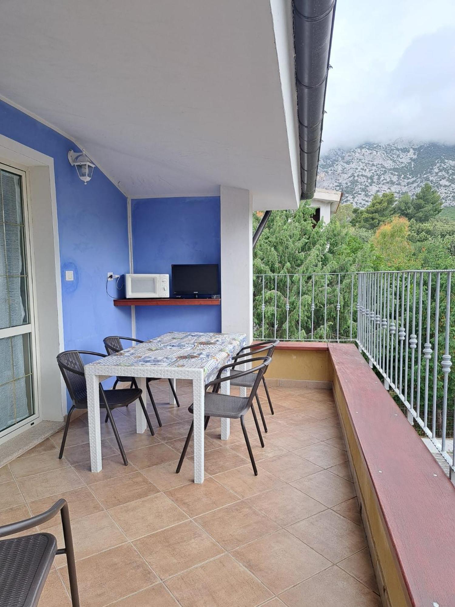 Domus De Mare Apartment Cala Gonone Bagian luar foto