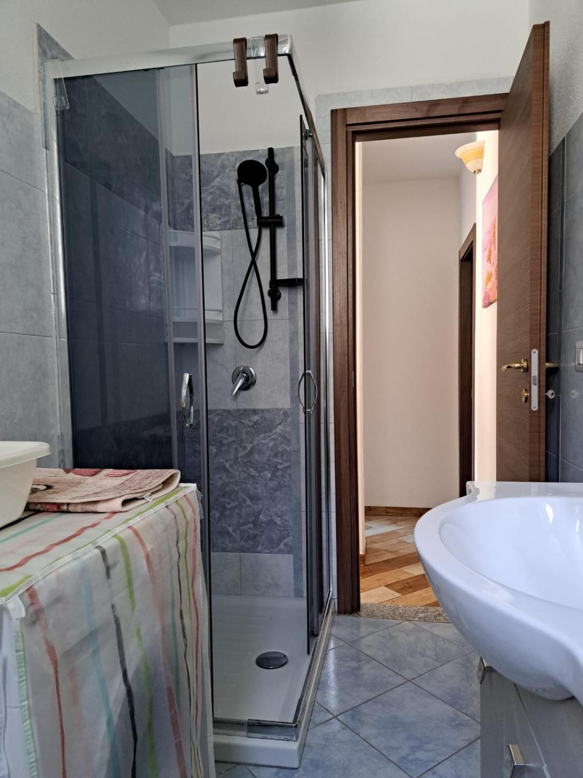 Domus De Mare Apartment Cala Gonone Bagian luar foto